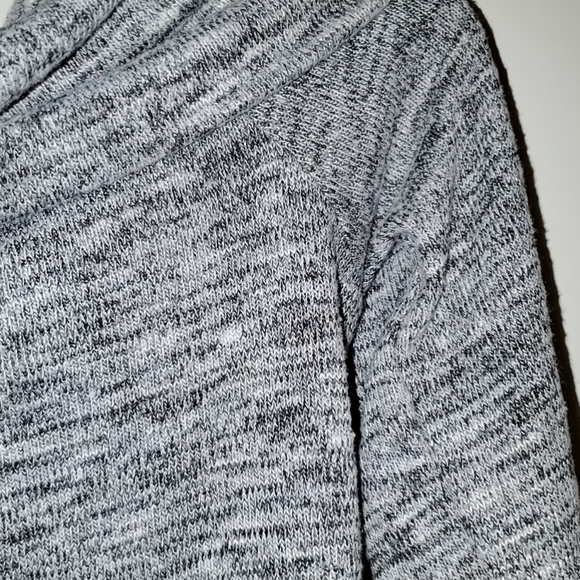 Grey off shoulder top - Picture 2 of 2